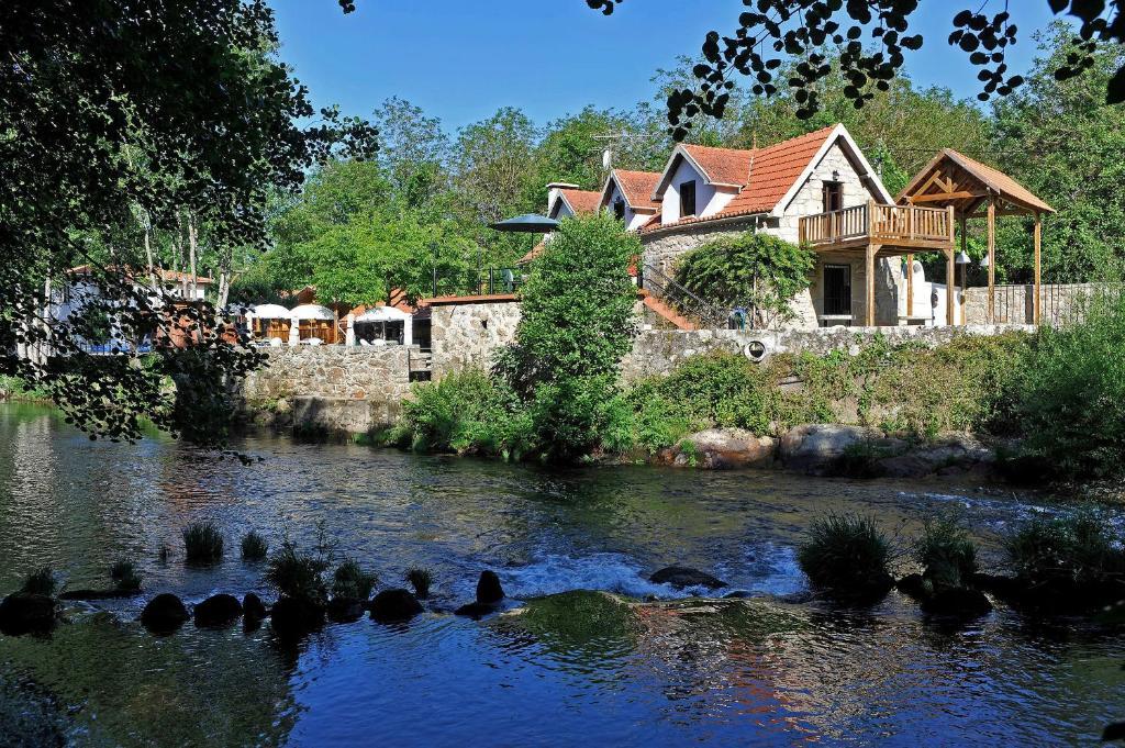 Casa Dos Moinhos Do Chao Do Mosteiro Hotell São Pedro do Sul Eksteriør bilde
